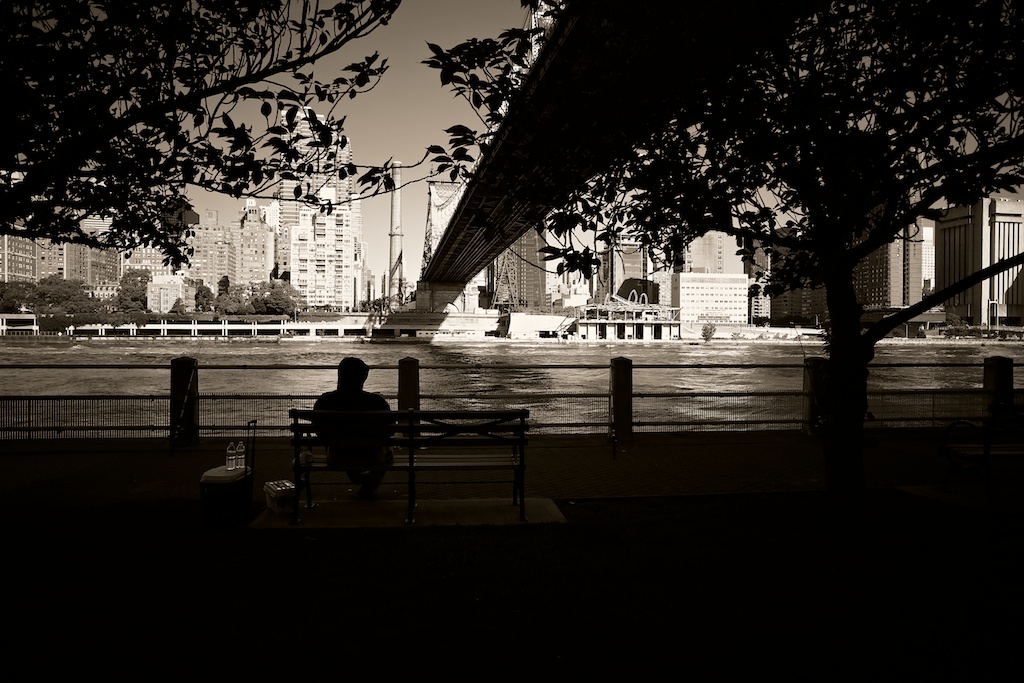 Zeiss 21mm f2.8 Distagon menaul focus lens photos